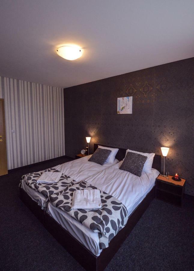 Elite Spetema Hotel Bozhurishte Bagian luar foto