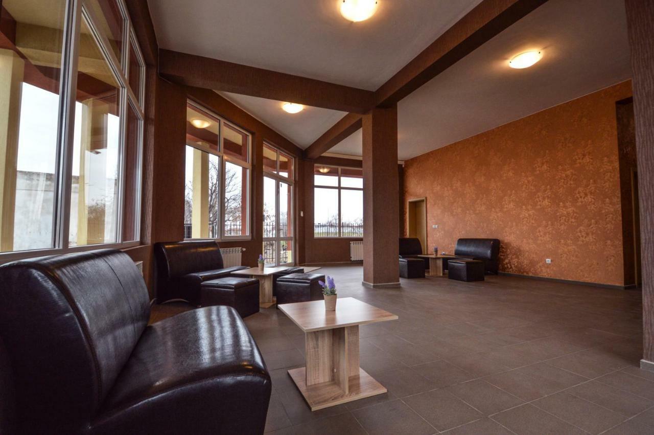 Elite Spetema Hotel Bozhurishte Bagian luar foto